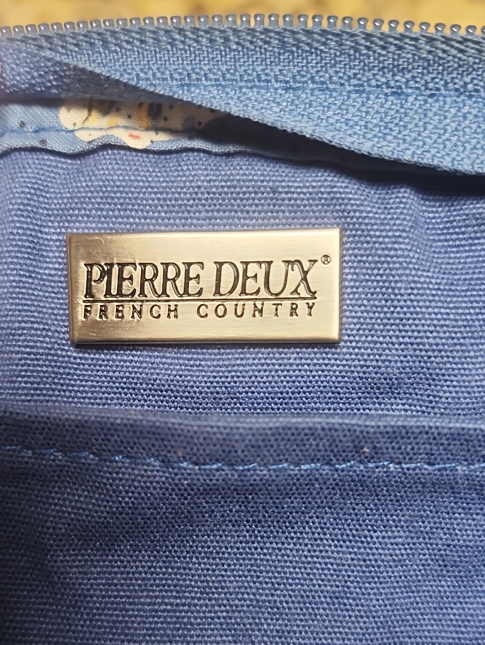Pierre Deux Quilted Blue Floral Shoulder Bag - Picture 2 of 4